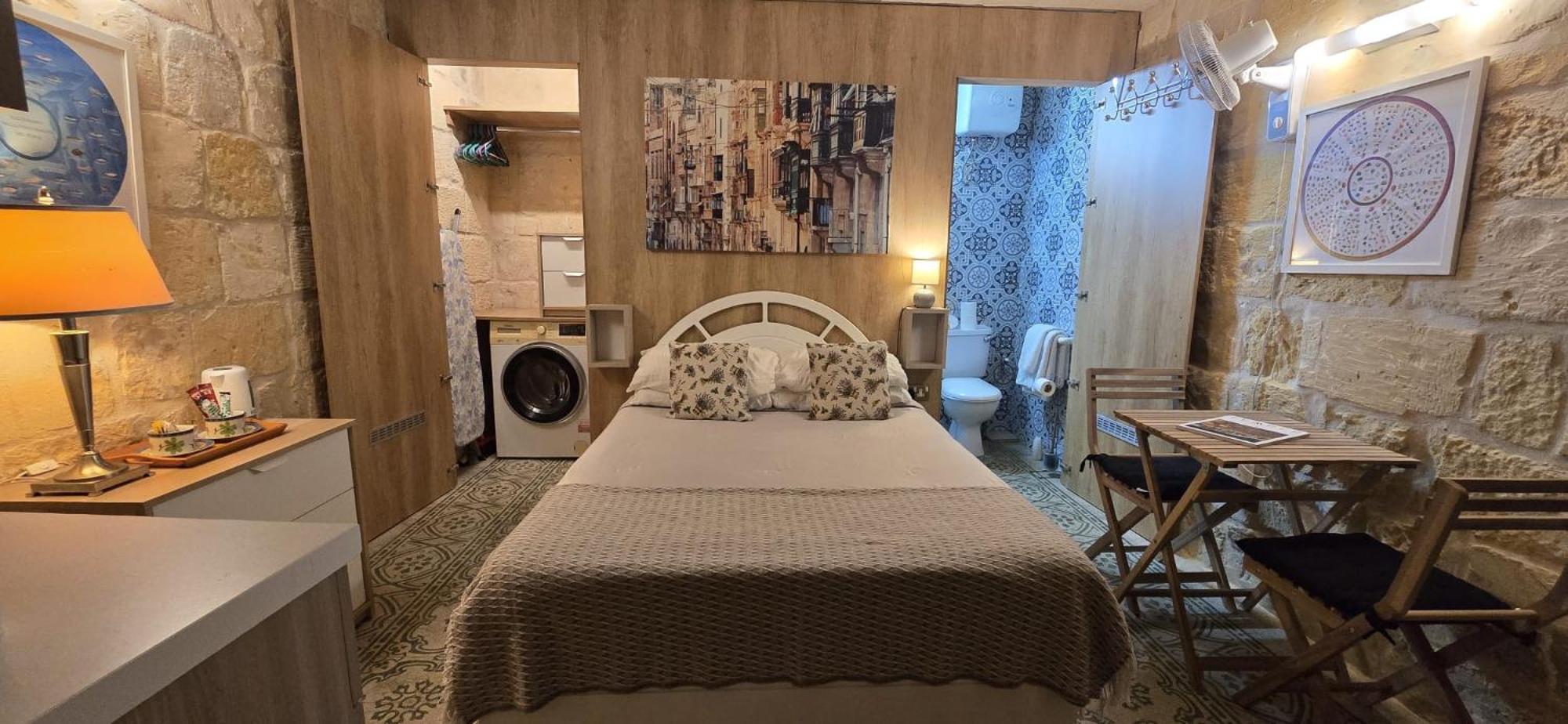 Servants' Quarters Studio Apartment Valeta Exterior foto